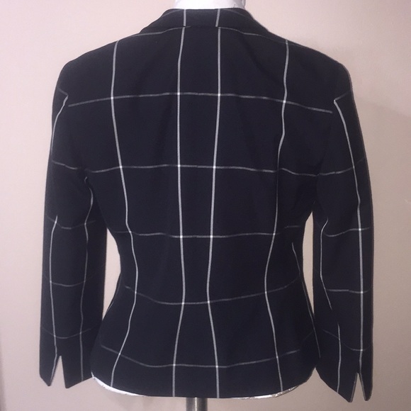ARMANI COLLEZIONI Black & White Window Pane Plaid Cropped Blazer - Picture 2 of 8